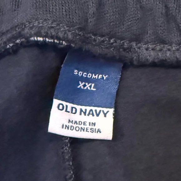 Old Navy Wide Leg Sweatpants - Picture 3 of 3